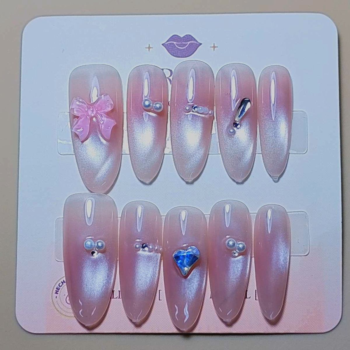 Set Ojo de Gato Coquette — uñas press on glam hechas a mano