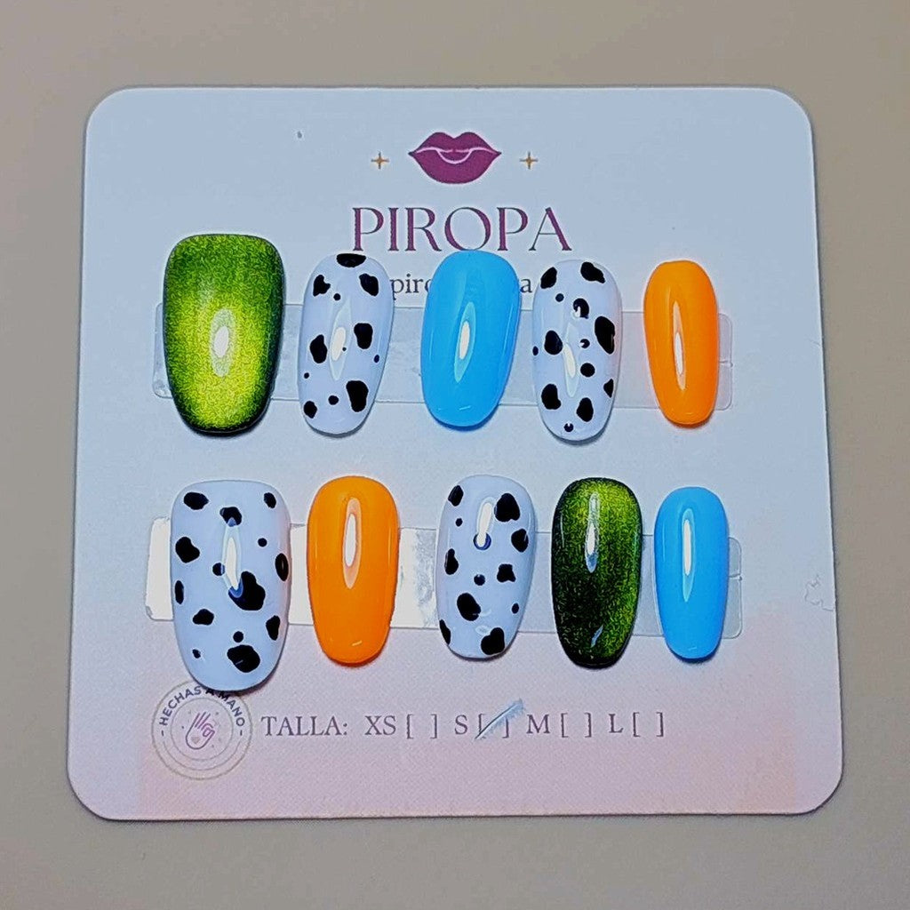 Set Dálmata Pop — uñas press on coquette hechas a mano