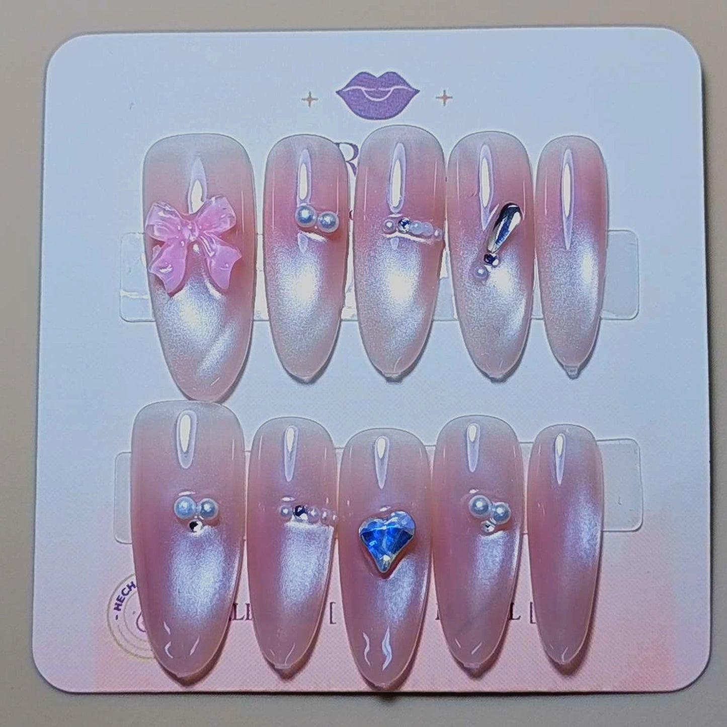 Set Ojo de Gato Coquette — uñas press on glam hechas a mano