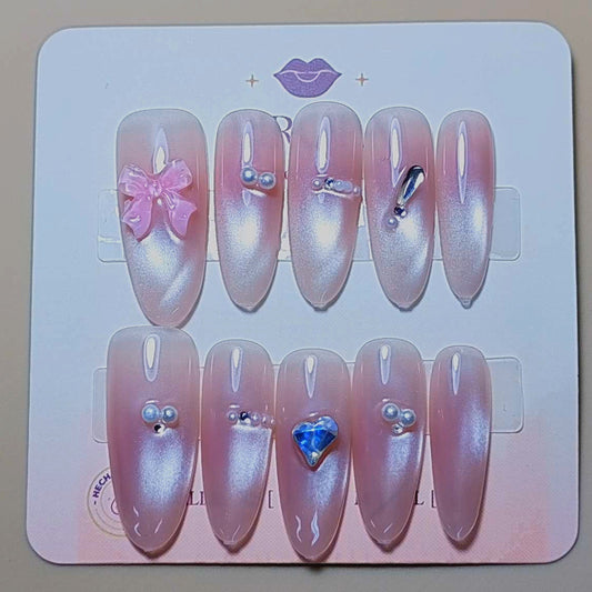 Set Ojo de Gato Coquette — uñas press on glam hechas a mano