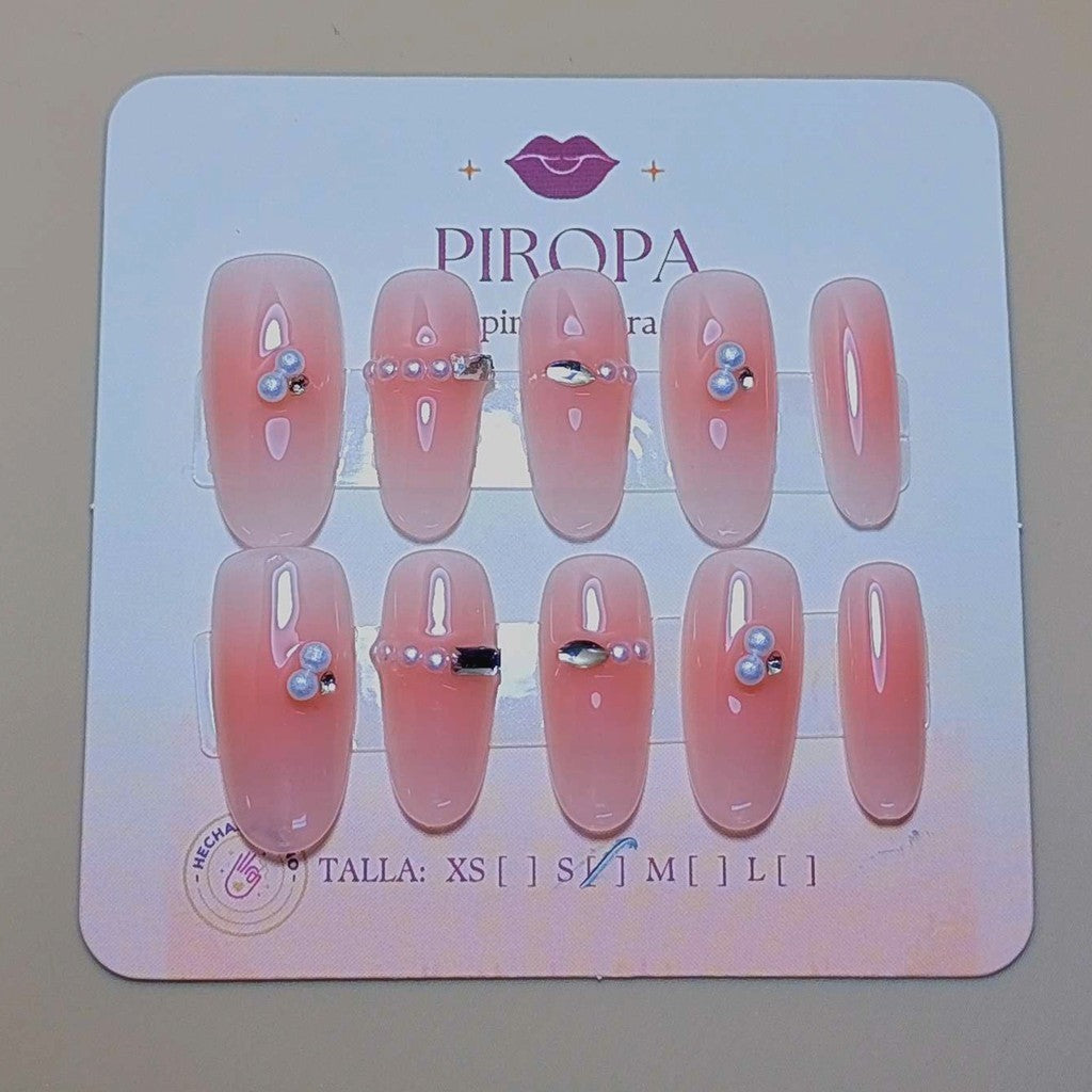 Set Milky Perla Elegante — uñas press on coquette hechas a mano