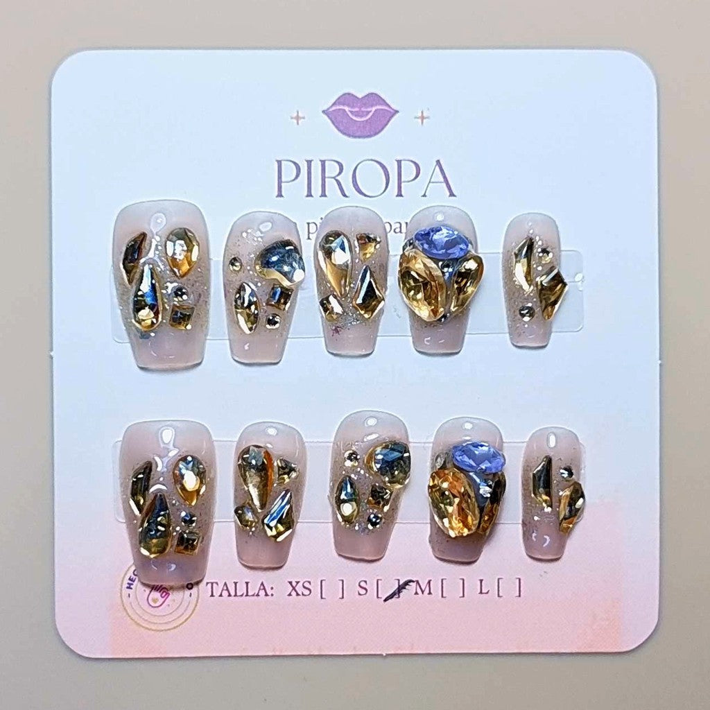 Set Corona de Oro — uñas press on coquette hechas a mano