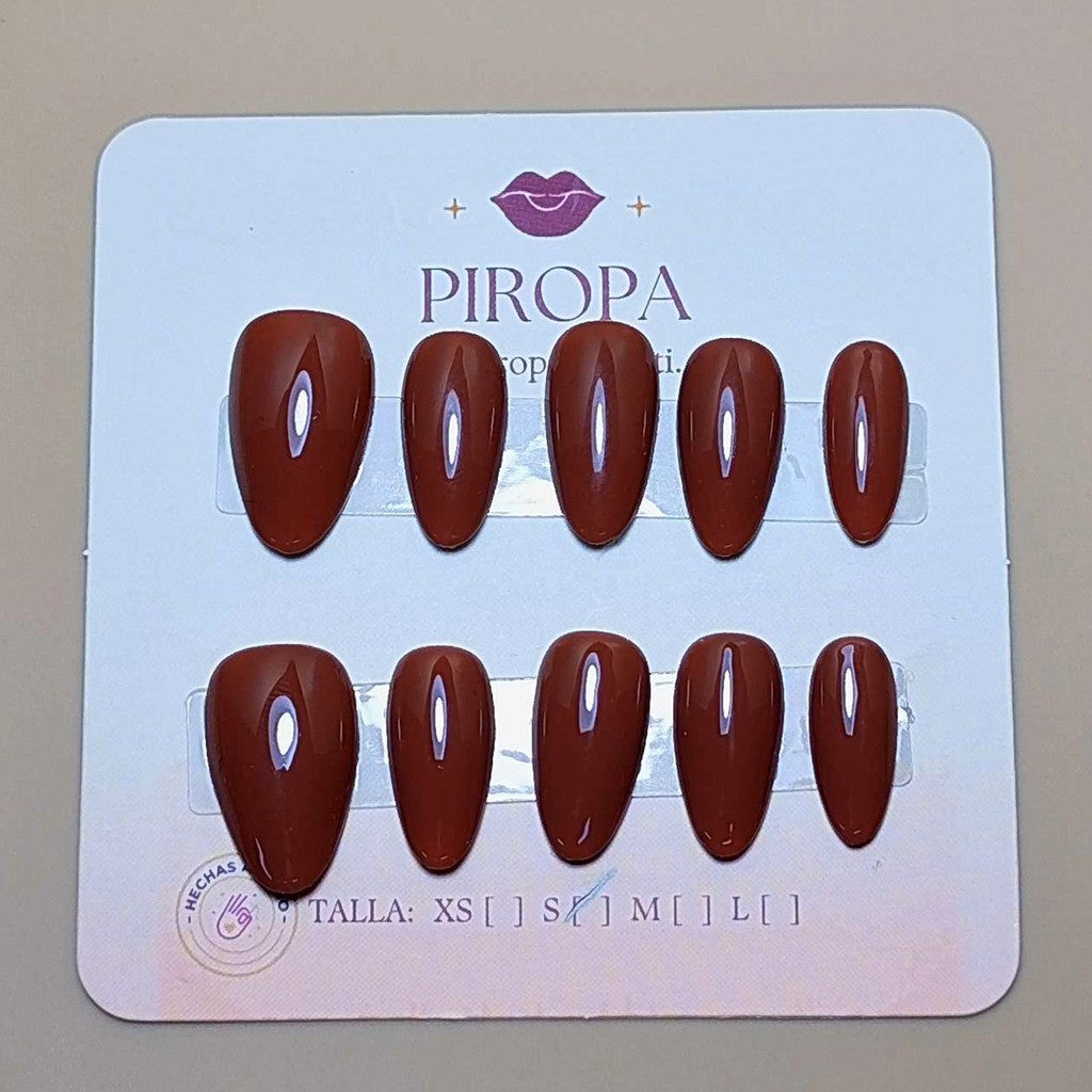 Set Moka Gloss — uñas press on glam hechas a mano
