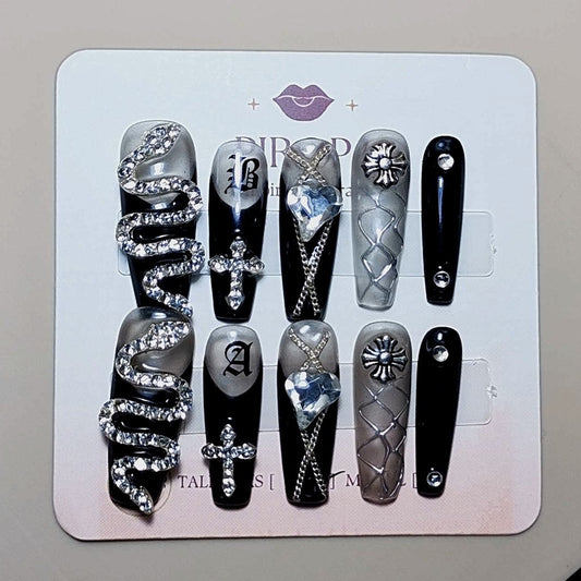 Set Black Stargirl — uñas press on francesa hechas a mano